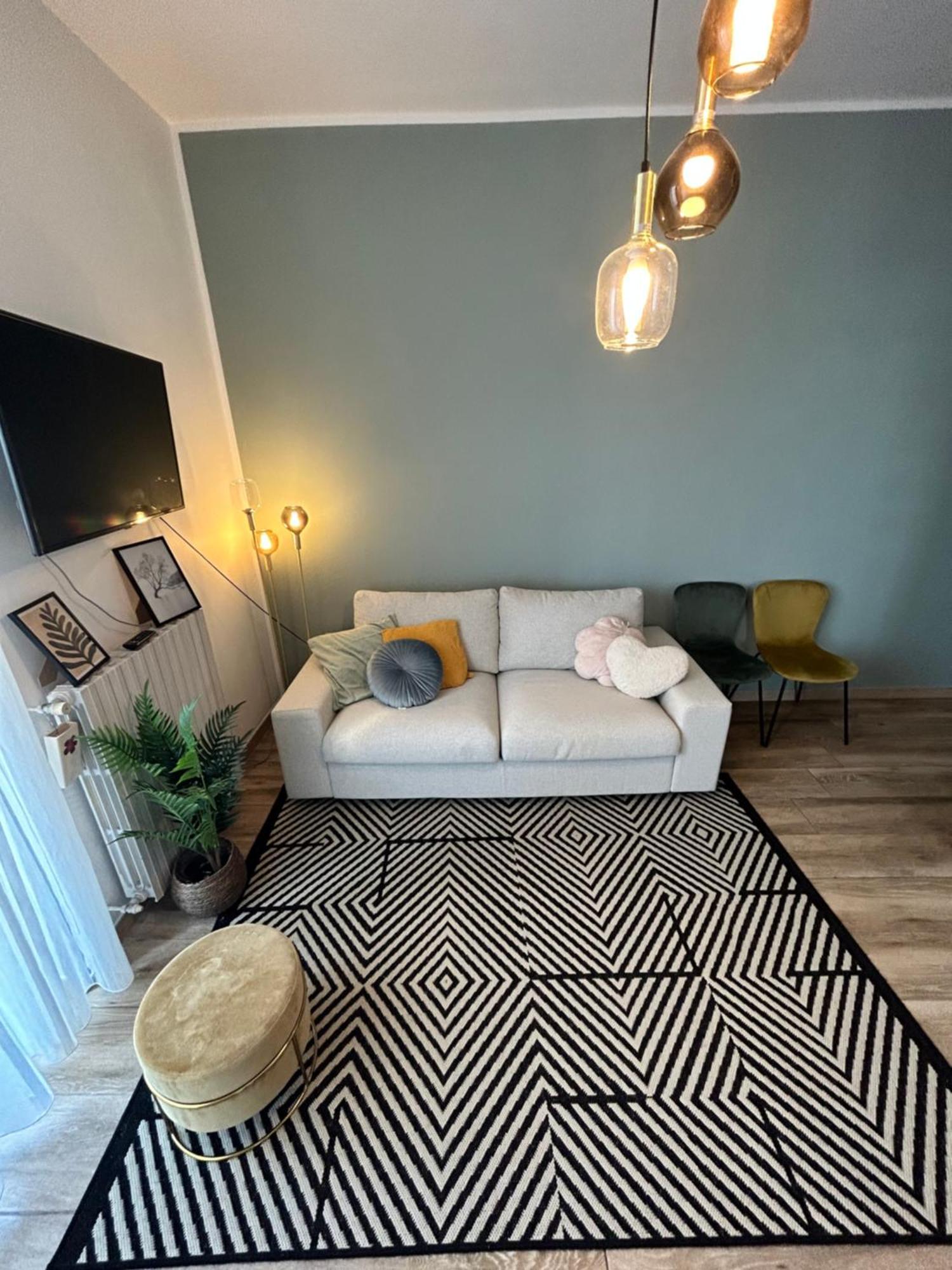 Design Home At Garda Lake Desenzano del Garda Eksteriør bilde